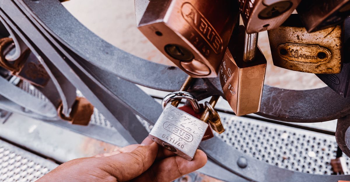 How Much Should a Locksmith Cost Per Hour? — Bexar County Locksmith